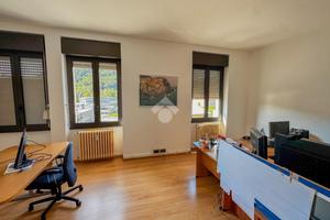 UFFICIO A LA VALLETTA BRIANZA