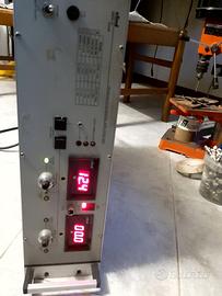 Alimentatore Professionale ELIND  0-30V  0-80 A