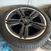 Mini Countryman gomme e cerchi