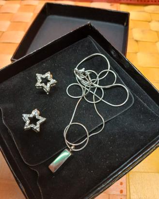 orecchini e collana 