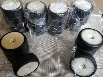 Stock Gomme auto RC 1/10 touring on road