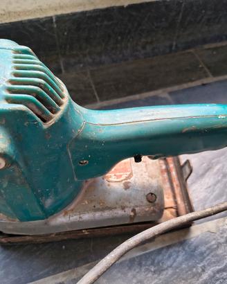 Antica levigatrice Black and Decker 