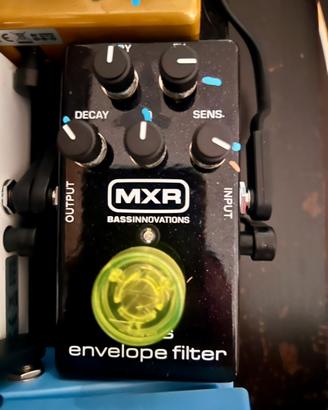 MXR Bass Envelope Filter M82