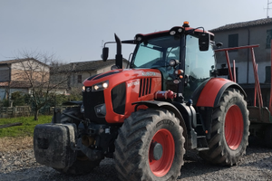 Kubota m7132