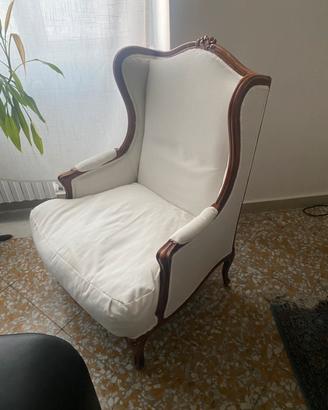 Poltrona d’epoca restaurata