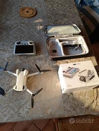 🚁 DJI Mini 3 con RC (Display) – Combo