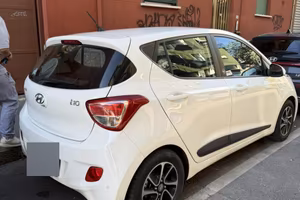Hiunday i10
