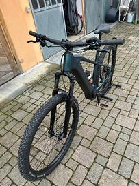 CUBE Reaction Hybrid Pro 800 nebular n'dazzle