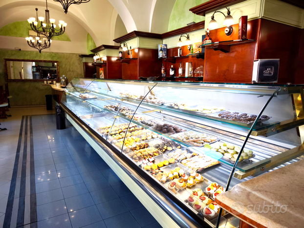 BAR PASTICCERIA per pensionamento