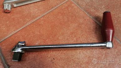 Manovella LEWMAR 250 mm