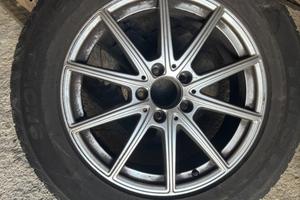 Cerchioni con gomma Mercedes