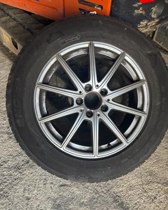 Cerchioni con gomma Mercedes