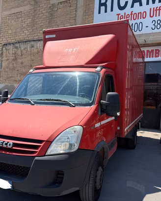 Iveco Daily 65C18 3.0 diesel 177cv del 2009 con sp