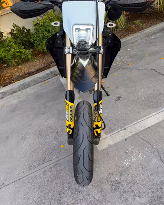 Husqvarna 610 supermotard