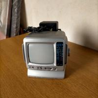 televisore portatile d'epoca bianco nero 
