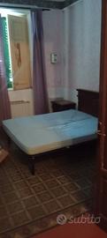 2 stanze singole, via Vito La Mantia (Olivuzza)