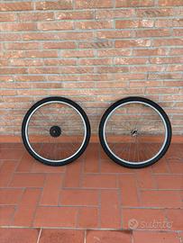 Cerchi con gomme 26”