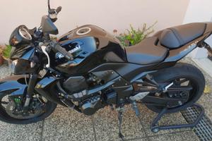 Kawasaki Z 750 - 2008