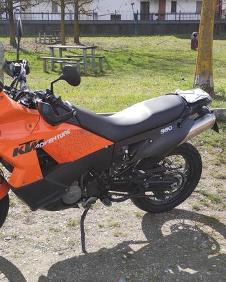 KTM 990 Adventure S anno  2011 .