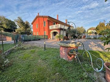 ORIAGO Porzione di testa divisa in 2 unità