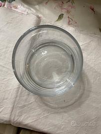 Vaso in vetro a tronco