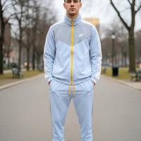 Tuta Nike tipo tennis 