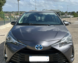 Toyota Yaris Hybrid