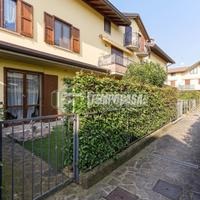 TRILOCALE CON BOX, TAVERNA E GIARDINO