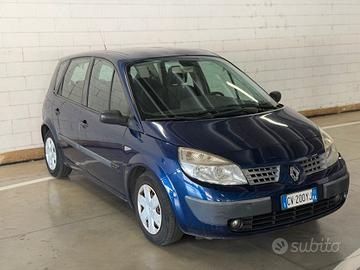 Renault Scenic Grand Scénic 1.6 16V Confort Dynami