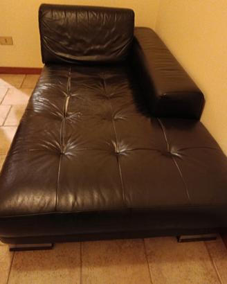 Divano in vera pelle nera