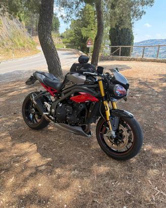 Triumph speed triple 1050R