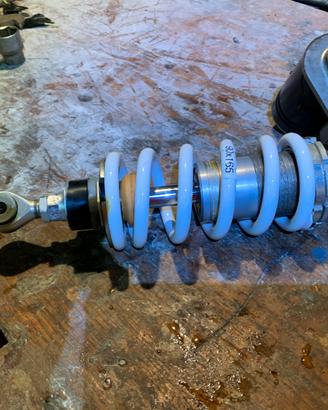 Monoammortizzatore wp per Yamaha r1 del 2002