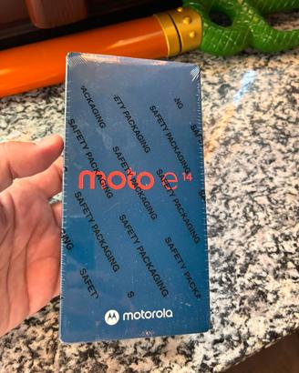 Motorola e14 64gB