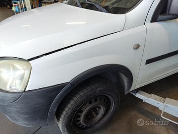 Parafango sinistro OPEL COMBO del 2007