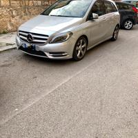 Mercedes classe b 200