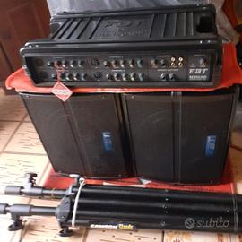 due casse da 100 watt più l'amplificatore 