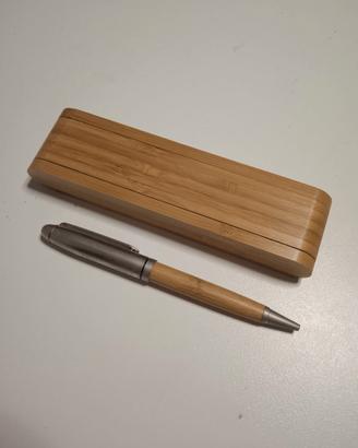 penna in legno metallo con astuccio chiudibile