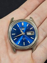 orologio Seiko 5 quadrante blu soleil