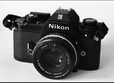 Nikon EM
