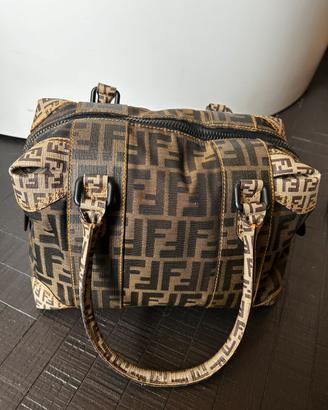 Bauletto Fendi