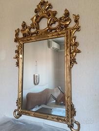 Specchio Barocco Dorato con Cornice Intagliata