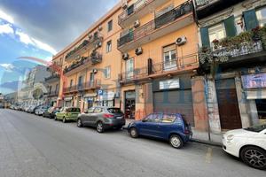 Negozio Messina [0681-21VCG]