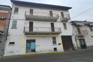 Immobile di 37 m² a Momo