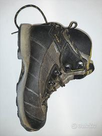 Scarpone da montagna Tecnica 40 suola Vibram