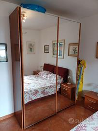 Armadio con ante scorrevoli