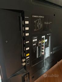 TV Samsung UE32F6800 - (schermo rotto)