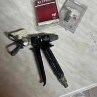 Pistola Airless Alta Pressione + Ugelli Titan