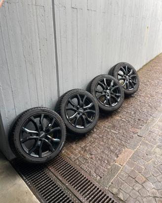 Cerchi DEZENT + gomme invernali PIRELLI