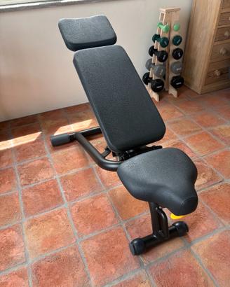 Technogym bench