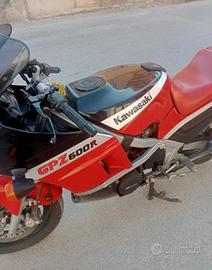 Kavasaki gpz 600r